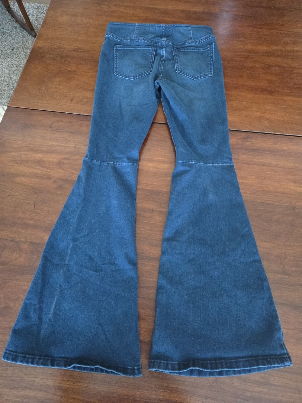 We The Free Womens Flared Pull On Jeans Bell Bottoms Size 28